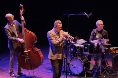 Avishai Cohen Dörtlüsü Müzik Konseri Avishai Cohen Dörtlüsü - İtalya 'nın Verona kentindeki Ristori Tiyatrosu' nda Nakes Truth, 24 Kasım 2022 - Fotoğraf: Maria Cristina Napolitan