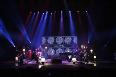 Daniele Silvestri, 25 Kasım 2022 'de İtalya' nın başkenti Roma 'daki Auditorium della Conciliazione' de düzenlenen Daniele Silvestri 2022 Tur 'unda sahne aldı. - Fotoğraf: Domenico Cippitelli / LiveMedi