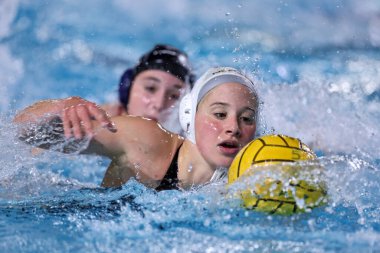 Marta Misiti (SIS Roma) Waterpolo sırasında İtalyan Serie A1 Women, SIS Roman vs RN Florentia ile Roma 'daki Babel Yüzme Havuzu' nda karşılaşacak, 26 Kasım 2022 - Fotoğraf: Luigi Marian