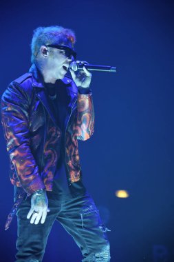 İtalyan şarkıcı / rapçi Salmo 