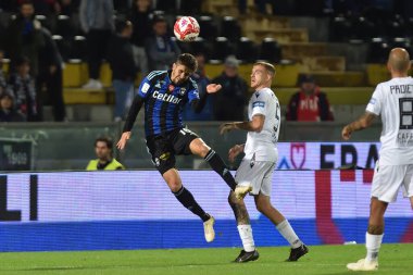 Liderleri Adam Nagy (Pisa) İtalyan futbolcu Serie B maçında AC Pisa vs Ternana Calcio Pisa, İtalya 'daki Arena Garibaldi' de, 26 Kasım 2022 - Fotoğraf: Gabriele Masott