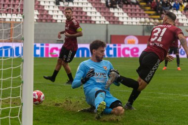 Canotto Luigi Reggina, İtalya 'nın Reggio Calabria şehrindeki Oreste Granillo Stadyumu' nda oynanan İtalyan Serie B karşılaşmasında gol 2-0 geriledi.