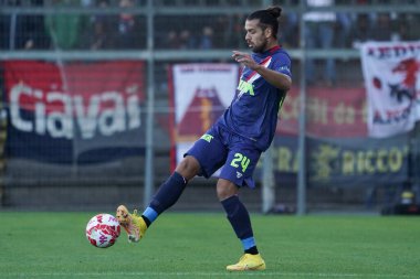 İtalyan futbol takımı Serie B maçında Casasola tiago (n.24 Perugia calcio) Perugia, İtalya 'daki Renato Curi Stadyumu' nda AC Perugia - Loris Cerquiglin