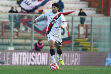 İtalya 'nın Perugia, İtalya' daki Renato Curi Stadyumu 'nda oynanan Serie B karşılaşmasında yalçın guven (n.50 genoa cfc) - Fotoğraf: Loris Cerquiglin