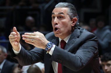Sergio Scariolo (Segafredo Virtus Bologna 'nın koçu) İtalya basketbol şampiyonası maçında Segafredo Virtus Bologna - NBB Happy Casa Brindisi - Bologna, 27 Kasım 2022 - Paladozza Spor Sarayı - Fotoğraf: Michele Nucci / LiveMedi
