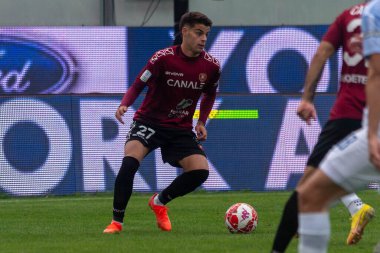 Niccolo Pierozzi Reggina İtalya Serie B maçında topu taşıyor Reggina 1914 - Benevento Calcio maçı Reggio Calabria, İtalya 'daki Oreste Granillo Stadyumu' nda, 27 Kasım 2022 - Fotoğraf: Valentina Giannetton