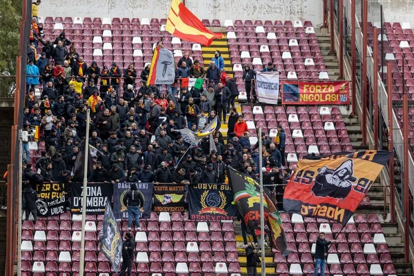 Fans Van Benevento Tijdens Italiaanse Voetbalwedstrijd Serie Reggina 1914 Benevento — Stockfoto
