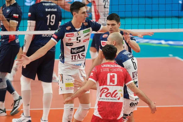 Exultation Alessandro Michieletto Itas Trentino Lors Match Volley Ball Ligue — Photo