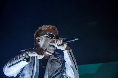 Salmo İtalyan şarkıcı Music Concert Salmo - PalaFlorio, İtalya 'da düzenlenen PalaFlorio' da düzenlenen Flop Tour sırasında sahne almaktadır.