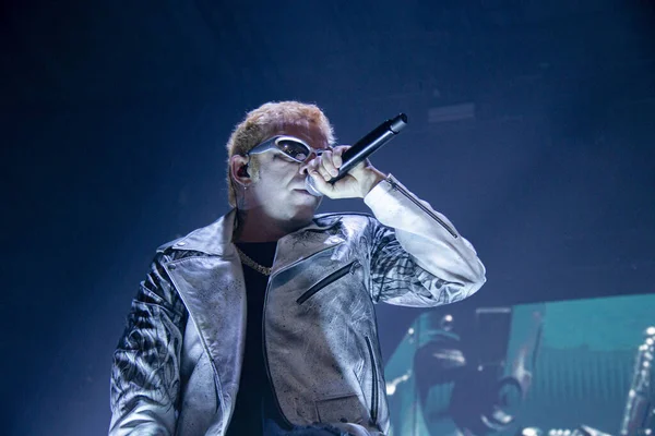 Salmo İtalyan şarkıcı Music Concert Salmo - PalaFlorio, İtalya 'da düzenlenen PalaFlorio' da düzenlenen Flop Tour sırasında sahne almaktadır.