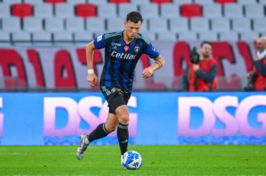 Pisa 'dan Adrian Rus İtalyan futbol takımı Serie B maçında SSC Bari-AC Pisa maçında Bari, İtalya' daki San Nicola stadyumunda, 4 Aralık 2022 - Fotoğraf: Fabio Fagiolin