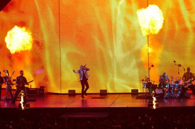 İtalyan şarkıcı Music Concert Salmo sırasında Salmo - Eboli, İtalya 'daki Palasele' de düzenlenen Flop Tour 2022, Fotoğraf: Melania Lucian