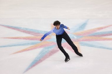 Nikolaj Memola (Ita), İtalya 'nın Torino kentinde düzenlenen 2022 ISU ISU Paten Grand Prix finalleri sırasında İtalya' nın Torino kentinde düzenlenen Artistik Patinaj Finali sırasında gerçekleştirilen Artistik Patinaj Finali sırasında (Ita) - Fotoğraf: Valerio Orig