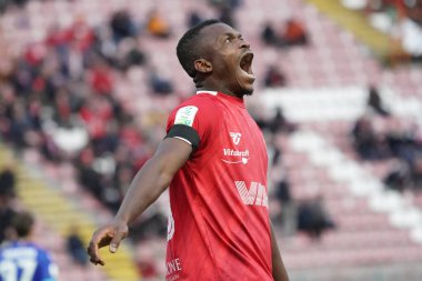 İtalya 'nın Serie B maçı sırasında İtalya' nın Perugia şehrindeki Renato Curi Stadyumu 'nda oynanan AC Perugia - Loris Cerquiglin