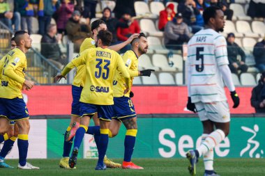 Luca Tremolada (Modena) İtalya 'nın Modena kentindeki Alberto Braglia Stadyumu' nda oynanan İtalya Serie B maçında 1-0 'lık gol attıktan sonra kutlama yapıyor - Fotoğraf: Luca Dilibert