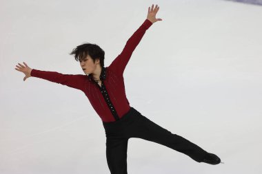 Shoma Uno (Jpn) İtalya 'nın Torino şehrindeki Palavela şehrinde düzenlenen 2022 ISU Buz Pateni Grand Prix finalleri sırasında İtalya' nın başkenti Torino 'da düzenlenen Artistik Patinaj Finali sırasında gerçekleştirilen Artistik Patinaj Finali sırasında