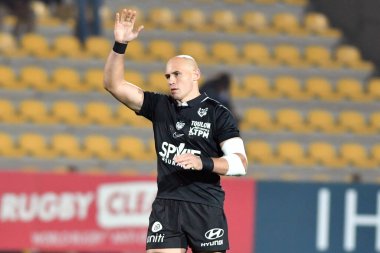 Toulon 'dan Sergio Lanfranchi Stadyumu' nda 10 Aralık 2022 'de oynanan Rugby Challenge Cup Parme Zebre-Toulon maçında kalabalığı tek başına karşıladı.