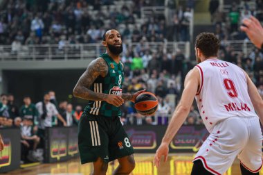 #8 DERRICK WILLIAMS of Panathinaikos Athens Euroleague, Round 12, Panathinaikos Athens ile EA7 Emporio Armani Milano arasında 8 Aralık 2022 tarihinde Atina, Yunanistan 'da oynanan karşılaşma. - Fotoğraf: Stefanos Kyriazis / LiveMedi