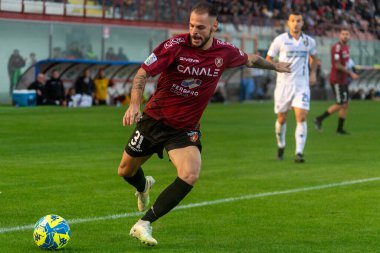 Canotto Luigi Reggina, İtalya 'nın Reggio Calabria şehrindeki Oreste Granillo Stadyumu' nda oynanan İtalyan Serie B maçı sırasında çekildi.