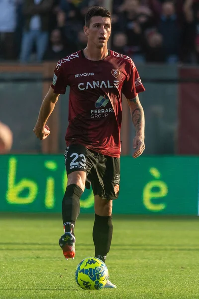 İtalyan futbolu Serie B maçında Michele Reggina portresi Reggina 1914 'te Frosinone Calcio' ya karşı Reggio Calabria, İtalya 'daki Oreste Granillo Stadyumu' nda oynandı.