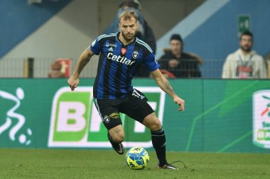 Giuseppe Sibilli (Pisa) İtalya 'nın Ferrara kentindeki Paolo Mazza Stadyumu' nda oynanan İtalyan Serie B karşılaşmasında SPAL-AC Pisa maçı sırasında, 26 Aralık 2022 - Fotoğraf: Gabriele Masott