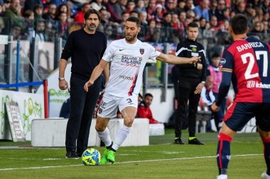 Cosenza Calcio 'dan Andrea Rispoli İtalya' nın Cagliari kentinde oynanan Cagliari maçında, 26 Aralık 2022 - Fotoğraf: Luigi Can