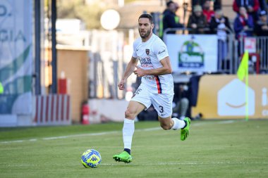 Cosenza Calcio 'dan Andrea Rispoli İtalya' nın Cagliari kentinde oynanan Cagliari maçında, 26 Aralık 2022 - Fotoğraf: Luigi Can