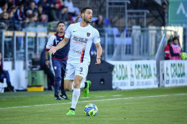 Cosenza Calcio 'dan Andrea Rispoli İtalya' nın Cagliari kentinde oynanan Cagliari maçında, 26 Aralık 2022 - Fotoğraf: Luigi Can