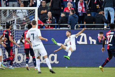 Cosenza Calcio 'dan Andrea Rispoli İtalya' nın Cagliari kentinde oynanan Cagliari maçında, 26 Aralık 2022 - Fotoğraf: Luigi Can