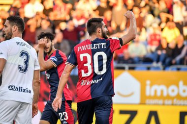 Cagliari Calcio takımından Leonardo Pavoletti İtalya 'nın Cagliari kentinde oynanan Cagliari maçında, 26 Aralık 2022 - Fotoğraf: Luigi Can