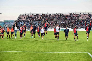 Cagliari Calcio Esultanza Takımı, İtalya 'nın başkenti Cagliari' de oynanan Cagliari-Cosenza maçında, 26 Aralık 2022 - Fotoğraf: Luigi Can
