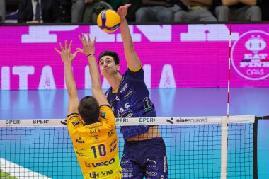 Coppa Italia Volley Del Monte (Valsa Group Modena) (Itas Trentino) İtalyan Voleybol Erkekler Kupası Valsa Group Modena-Itas Trentino maçında, 28 Aralık 2022 - Fotoğraf: Fabio Patami