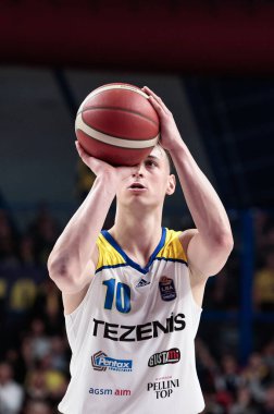 Davide Casarin (Tezenis Verona) during Italian Basketball A Serie  Championship Umana Reyer Venezia vs Tezenis Verona at the Taliercio in Venice, Italy, January 08, 2023 - Credit: Mattia Radon