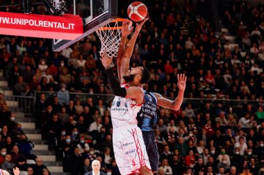 Mikael Hopkins (Unahotels Reggiana) during Italian Basketball A Serie  Championship UNAHOTELS Reggio Emilia vs Banco di Sardegna Sassari at the PalaBigi in Reggio Emilia, Italy, January 08, 2023 - Credit: Nicholas Russ
