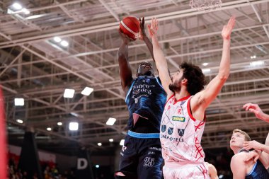 Ousmane Diop (Dinamo Sassari) during Italian Basketball A Serie  Championship UNAHOTELS Reggio Emilia vs Banco di Sardegna Sassari at the PalaBigi in Reggio Emilia, Italy, January 08, 2023 - Credit: Nicholas Russ