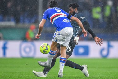 Tommaso Augello (Sampdoria) - Andre-Frank Zambo Anguissa (Napoli) during italian soccer Serie A match UC Sampdoria vs SSC Napoli at the Luigi Ferraris stadium in Genova, Italy, January 08, 2023 - Credit: Danilo Vig
