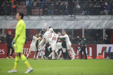 As Roma players celebrating after a goal during the Italian Serie A, football match between Ac Milan and As Roma on Jannuary 08, 2023 at San Siro Stadium, Milan, Italy. Photo Nderim Kaceli - Credit: Nderim Kaceli/LiveMedi