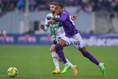 Christian Michael Kouakou Kouame (ACF Fiorentina) and Domenico Berardi (US Sassuolo) during italian soccer Serie A match ACF Fiorentina vs US Sassuolo at the Artemio Franchi stadium in Florence, Italy, January 07, 2023 - Credit: Lisa Guglielm