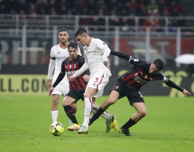 Davide Calabria of Ac Milan and Roger Ibanez of As Roma during the Italian Serie A, football match between Ac Milan and As Roma on Jannuary 08, 2023 at San Siro Stadium, Milan, Italy. Photo Nderim Kaceli - Credit: Nderim Kaceli/LiveMedi