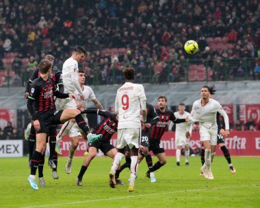 Roger Ibanez of As Roma scoring a goal during the Italian Serie A, football match between Ac Milan and As Roma on Jannuary 08, 2023 at San Siro Stadium, Milan, Italy. Photo Nderim Kaceli - Credit: Nderim Kaceli/LiveMedi