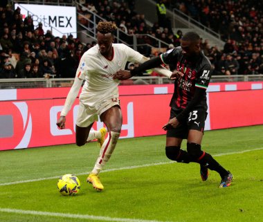Tammy Abraham of As Roma and Fikayo Tomori of Ac Milan during the Italian Serie A, football match between Ac Milan and As Roma on Jannuary 08, 2023 at San Siro Stadium, Milan, Italy. Photo Nderim Kaceli - Credit: Nderim Kaceli/LiveMedi