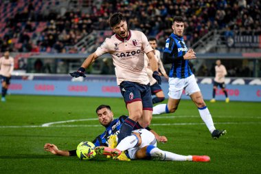 Bologna's Riccardo Orsolini hindered by Atalanta's Jose Luis Palomino but was not penalty during italian soccer Serie A match Bologna FC vs Atalanta BC at the Renato Dall'Ara stadium in Bologna, Italy, January 09, 2023 - Credit: Ettore Griffon
