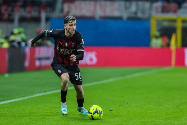 Alexis Saelemaekers of AC Milan in action during Serie A 2022/23 football match between AC Milan and AS Roma at San Siro Stadium, Milan, Italy on January 08, 2023 - Credit: Fabrizio Carabelli/LiveMedi