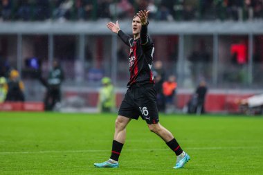Alexis Saelemaekers of AC Milan reacts during Serie A 2022/23 football match between AC Milan and AS Roma at San Siro Stadium, Milan, Italy on January 08, 2023 - Credit: Fabrizio Carabelli/LiveMedi