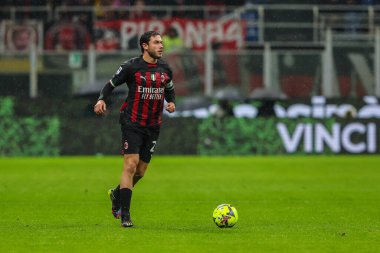 Davide Calabria of AC Milan in action during Serie A 2022/23 football match between AC Milan and AS Roma at San Siro Stadium, Milan, Italy on January 08, 2023 - Credit: Fabrizio Carabelli/LiveMedi