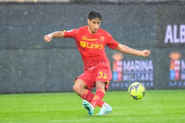 Lecce's Youssef Maleh during italian soccer Serie A match Spezia Calcio vs US Lecce at the Alberto Picco stadium in La Spezia, Italy, January 08, 2023 - Credit: Cucco Ricucch