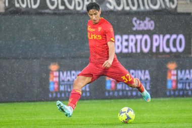 Lecce's Youssef Maleh during italian soccer Serie A match Spezia Calcio vs US Lecce at the Alberto Picco stadium in La Spezia, Italy, January 08, 2023 - Credit: Cucco Ricucch