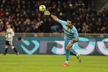 Gianluigi Buffon of Parma Calcio in action during Coppa Italia 2022/23 football match between FC Internazionale and Parma Calcio at Giuseppe Meazza Stadium, Milan, Italy on January 10, 2023 - Credit: Fabrizio Carabelli/LiveMedi