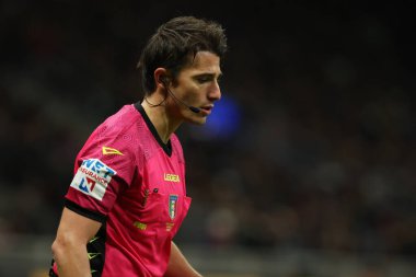 Referee Alessandro Prontera in action during Coppa Italia 2022/23 football match between FC Internazionale and Parma Calcio at Giuseppe Meazza Stadium, Milan, Italy on January 10, 2023 - Credit: Fabrizio Carabelli/LiveMedi