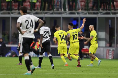 Lautaro Martinez of FC Internazionale celebrates with his teammates after scoring a goal during Coppa Italia 2022/23 football match between FC Internazionale and Parma Calcio at Giuseppe Meazza Stadium, Milan, Italy on January 10, 2023 - Credit: Fabr